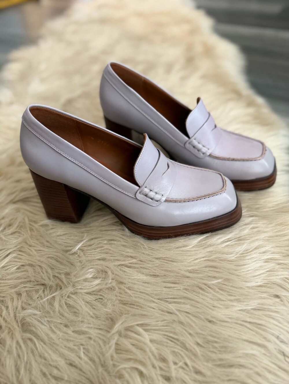 ALOHAS Busy 85mm Leather Pump Loafers Lavender Purple Size 40 IT US Size 9‎